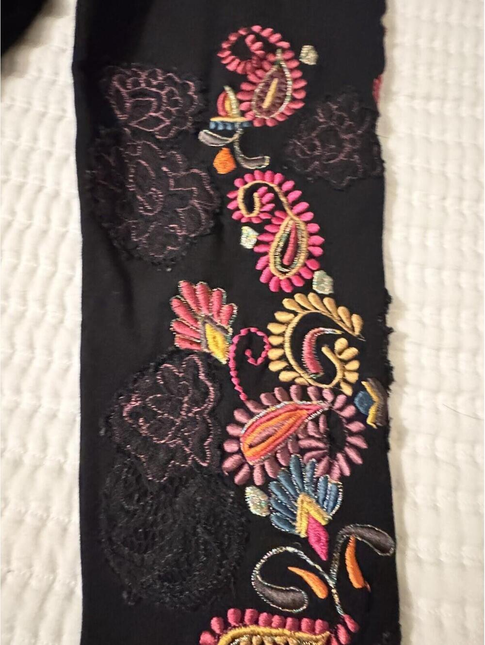 Brazil Roxx Embroidered Women’s Leggings Black/ Multi MED Boho Festival Hippie